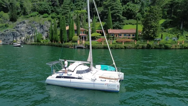 catamaran-como-charter-1